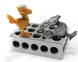 Final Fantasy X Chocobo Keychain - FF14 Final Fantasy 15 Chocobo Feather - LootCaveCo
