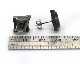 Ninja FFXIV Soul Crystal Earrings/Job Stone FF14 Final Fantasy 14 FFXIV Charm -Stainless Steel Stud-