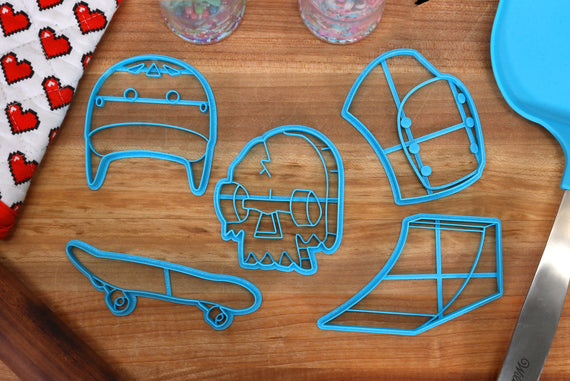 Skateboard Cookie Cutters - Skateboard Outline, Skateboarding Helmet, Kneepads, Ramps, Skull Deck - SkatingCookie Cutter