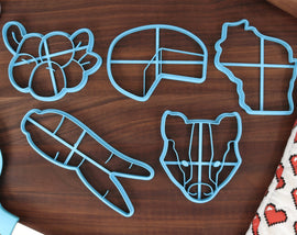 Wisconsin State Cookie Cutters - Wisconsin Outline, Cheese Wheel, Badger Face, Cranberries, Natural Ginseng- WI Gift Idea